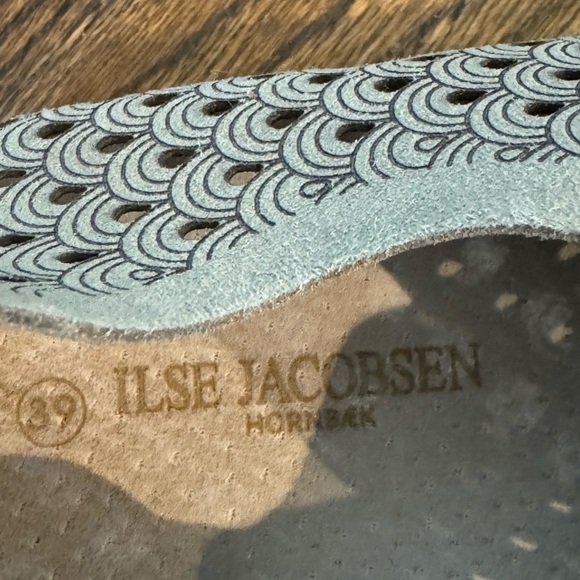 Isle Jacobson Beach Loafers - Picture 2 of 2